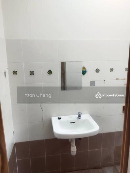 For Rent - Halaman Seroja