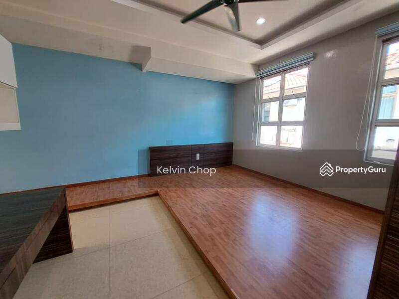 Semi-Detached House for Sale in Taman Sutera (Johor Bahru) - Kelvin Chop - PropertyGuru.com.my