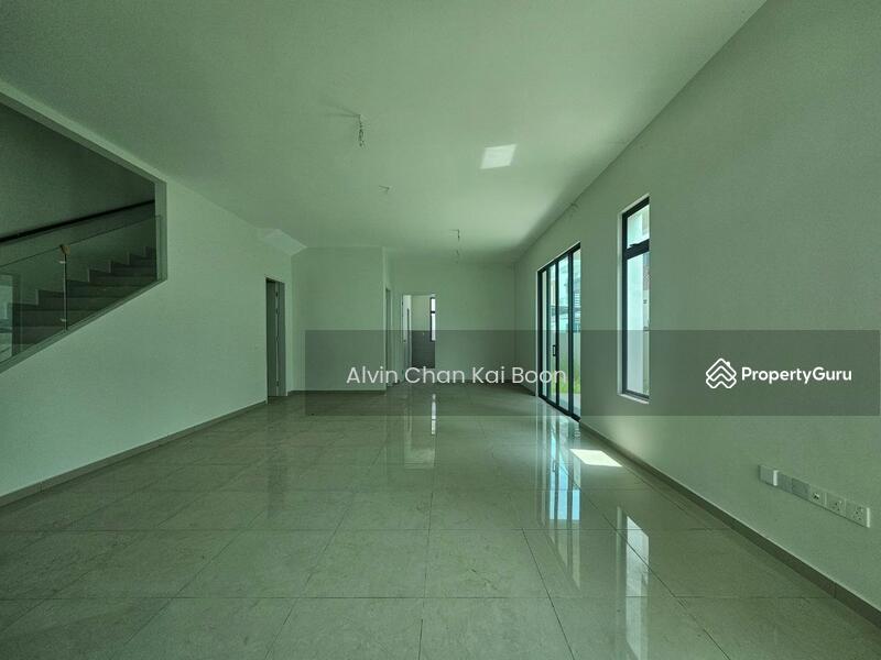 For Sale - 2-Storey Terrace (endlot) @ Krubong Heights Melaka