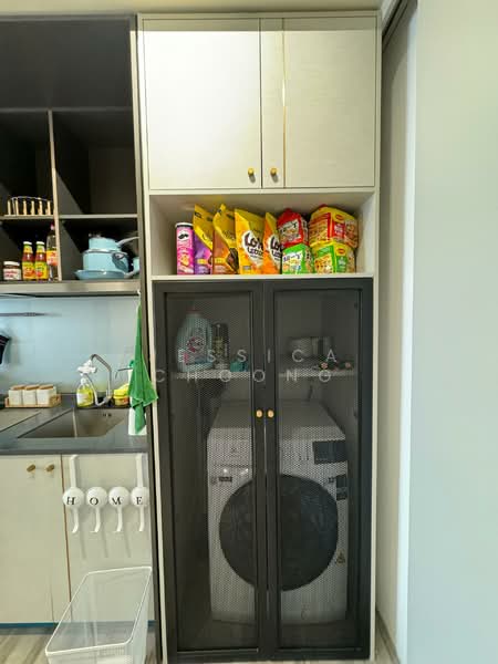 Service Residence for Rent at Millerz Square Serviced Residence - Jessica Choong - Kitchen - PropertyGuru.com.my