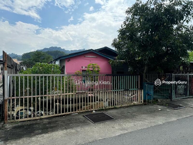 For Sale - Single storey bungalow kampung tasek permai ampang