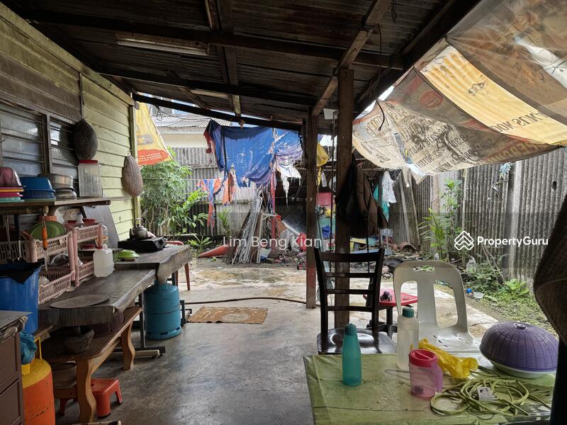 For Sale - Single storey bungalow kampung tasek permai ampang