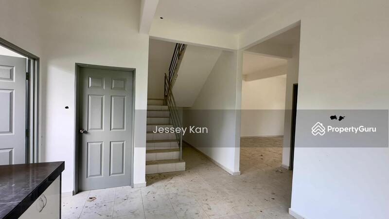 Semi-Detached House for Sale in Kampung Batu Hitam (Beserah) - Jessey Kan - PropertyGuru.com.my