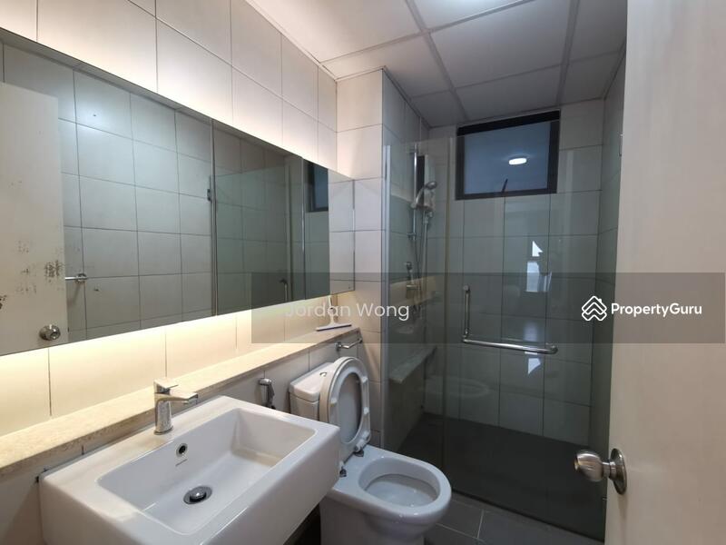 For Sale - The WaterEdge (Pinggiran Air)