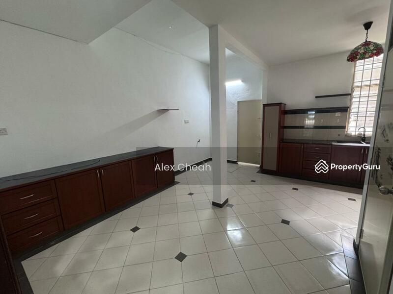 Untuk Dijual - Pulau Tikus Lebuh Midlands