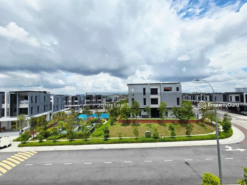 Untuk Disewa - Bromelia @ Bukit Puchong