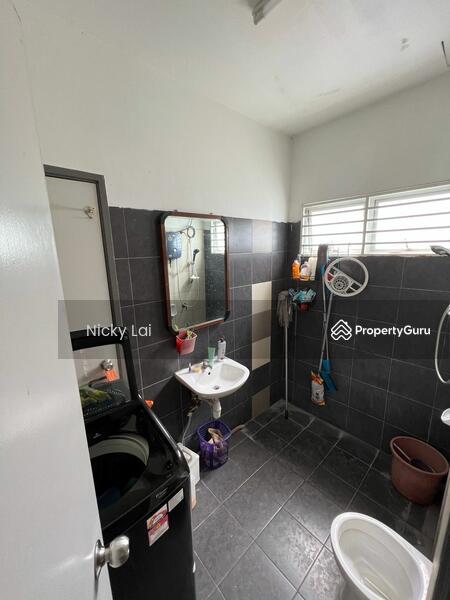 For Sale - Acacia Park