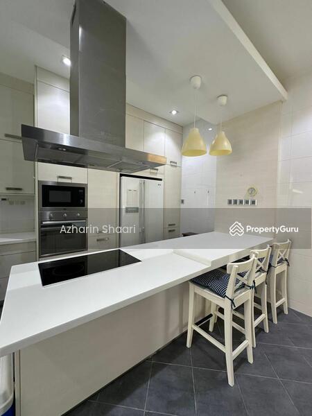 Untuk Dijual - Aviva Green