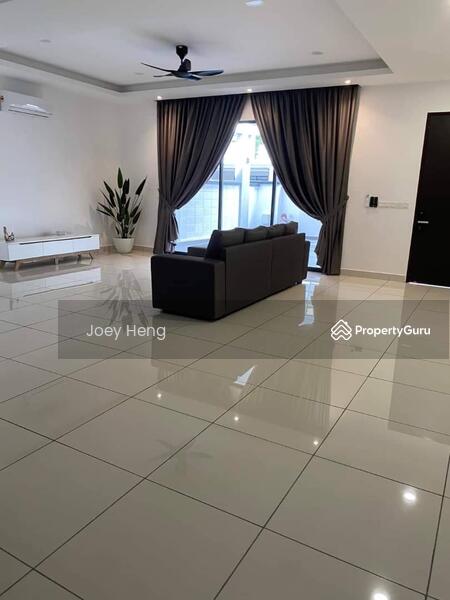 Untuk Dijual - Seremban 2 24x75 Fully Furnished 900K For SALE!!