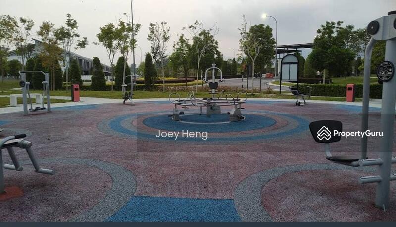 Untuk Dijual - Seremban 2 24x75 Fully Furnished 900K For SALE!!