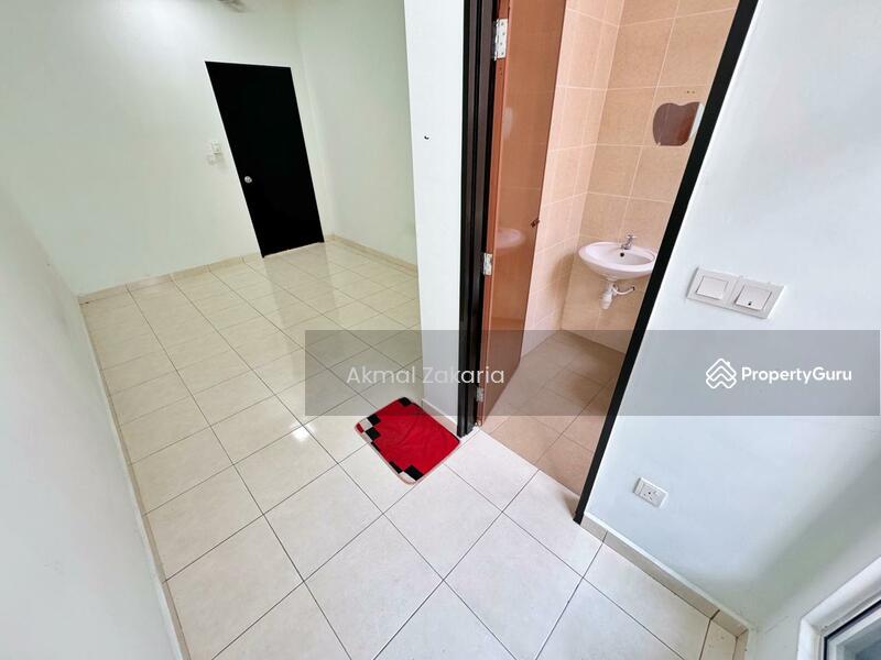 Untuk Dijual - Corner Lot 3 Storey Terrace House Seksyen 7 Bangi Avenue 3 Bangi