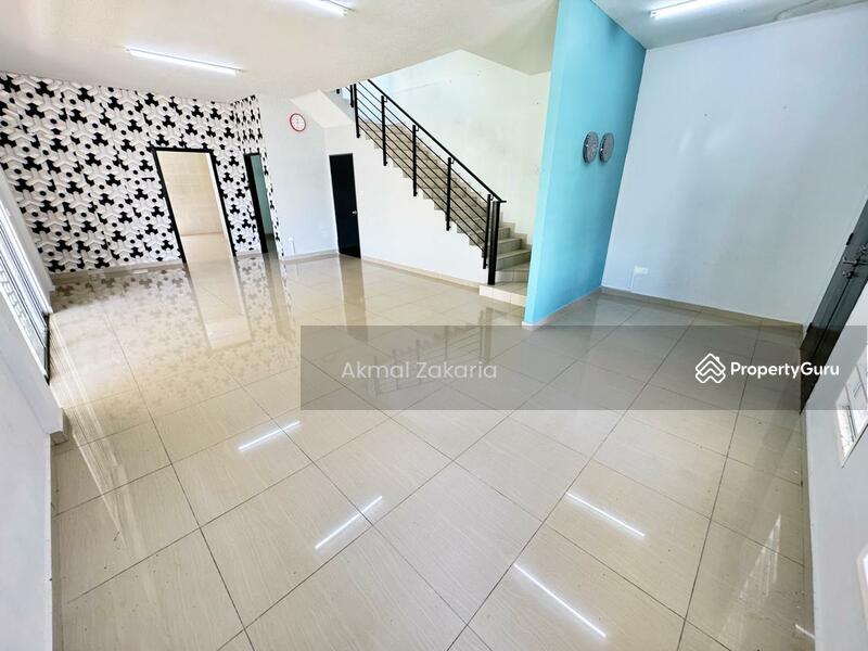 Untuk Dijual - Corner Lot 3 Storey Terrace House Seksyen 7 Bangi Avenue 3 Bangi
