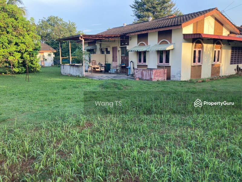 For Sale - Bungalow Near Town. Land Area 14300sqft. Sungai Petani.