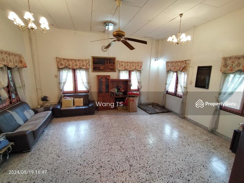 For Sale - Bungalow Near Town. Land Area 14300sqft. Sungai Petani.