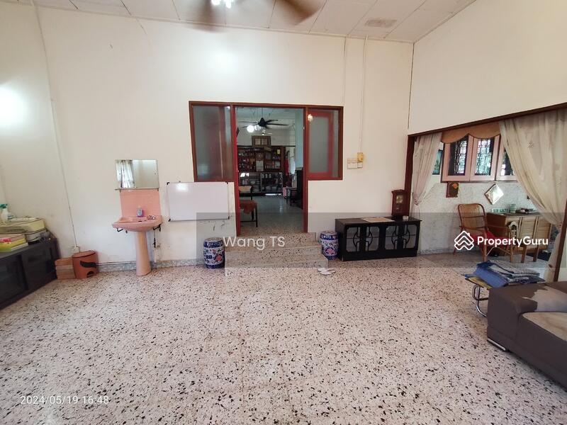 For Sale - Bungalow Near Town. Land Area 14300sqft. Sungai Petani.