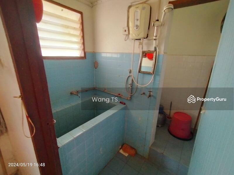 For Sale - Bungalow Near Town. Land Area 14300sqft. Sungai Petani.