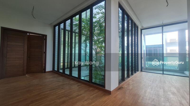 For Sale - 3 Storey Bungalow With Lift