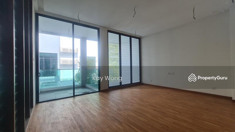 For Sale - 3 Storey Bungalow With Lift