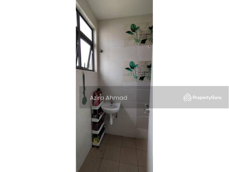 Rumah Berkembar untuk Dijual di Kampung Sungai Tangkas (Bangi) - Azira Ahmad - PropertyGuru.com.my