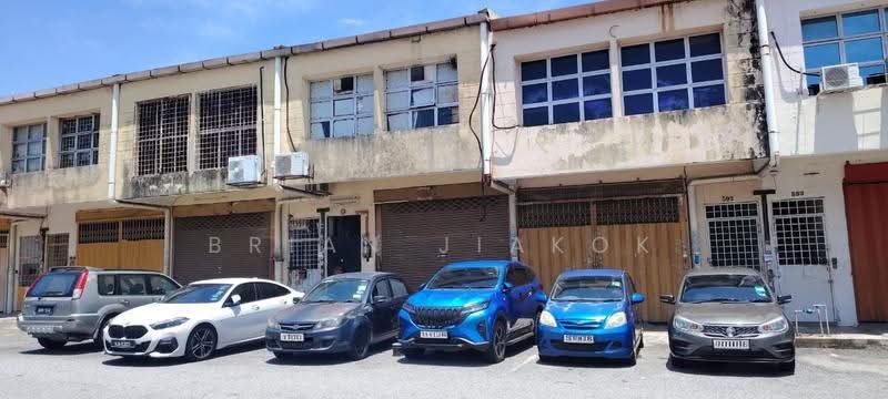 Factory for Rent in Taman Ehsan (Kepong) - Brian JiaKok - Exterior - PropertyGuru.com.my