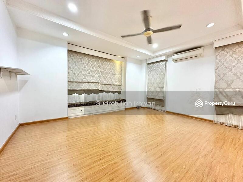 Untuk Dijual - Semi-D house at Bandar Baru Bangi