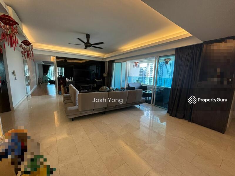For Sale - Tiffani Kiara