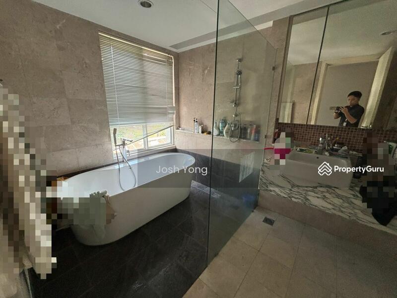 For Sale - Tiffani Kiara