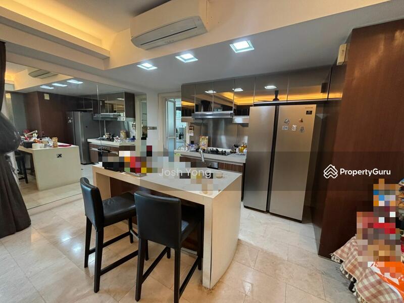 For Sale - Tiffani Kiara