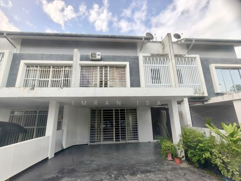 2-storey Terraced House for Sale in Bandar Enstek (Negeri Sembilan) - Imran Isa - Exterior - PropertyGuru.com.my