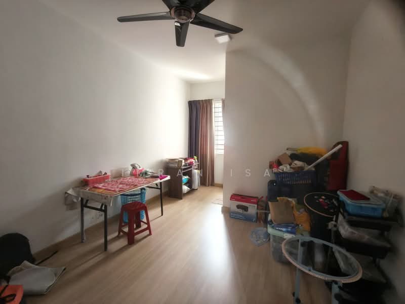 2-storey Terraced House for Sale in Bandar Enstek (Negeri Sembilan) - Imran Isa - Interior - PropertyGuru.com.my