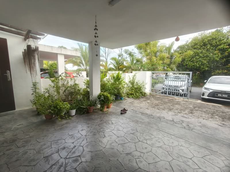 2-storey Terraced House for Sale in Bandar Enstek (Negeri Sembilan) - Imran Isa - PropertyGuru.com.my