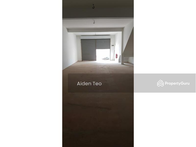 For Sale - Putra Height Sentosa Shop Double Storey New Shop FREEHOLD