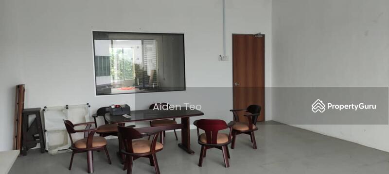 For Sale - Putra Height Sentosa Shop Double Storey New Shop FREEHOLD