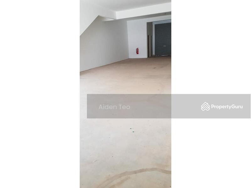 For Sale - Putra Height Sentosa Shop Double Storey New Shop FREEHOLD