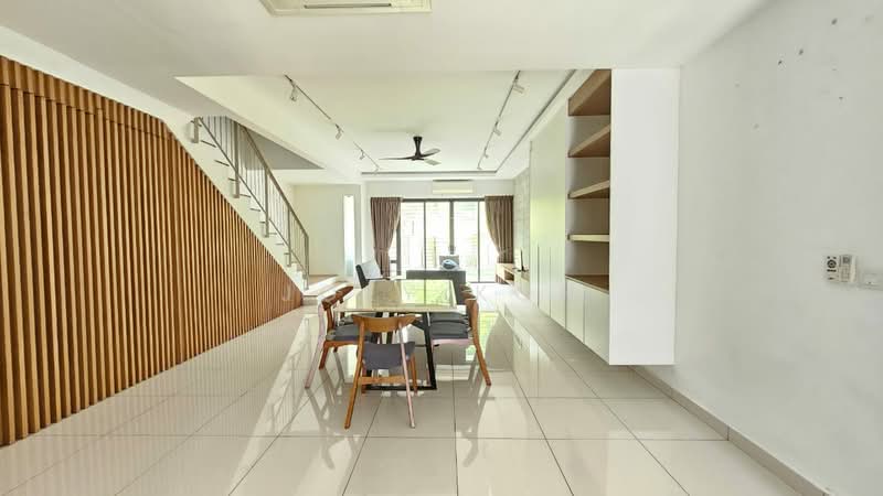 2-storey Terraced House for Rent in Elmina (Shah Alam) - Joey Koh - Dining Room - PropertyGuru.com.my