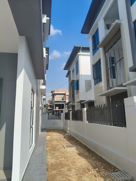 For Sale - Horizon Hills