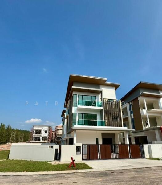 For Sale - Horizon Hills