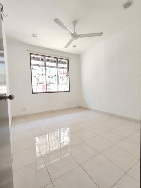 Rumah Berkembar untuk Disewa di Setia Damai (Setia Alam) - Annie Kho - Interior - PropertyGuru.com.my