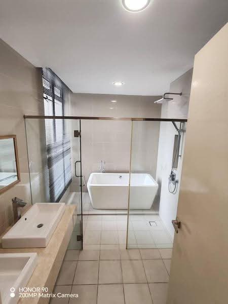 Rumah Teres 3-Tingkat untuk Disewa di Cyberjaya (Selangor) - Mandy Lim - Bathroom - PropertyGuru.com.my