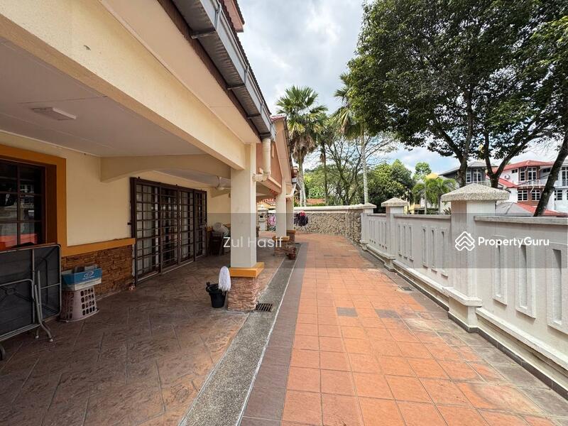 Untuk Dijual - Laman Oakleaf
