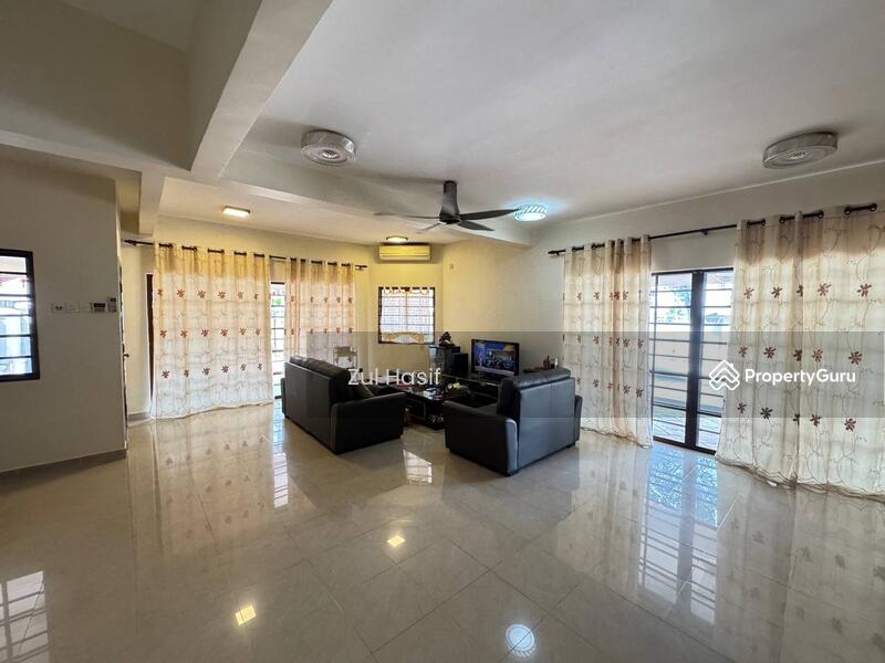 Untuk Dijual - Laman Oakleaf