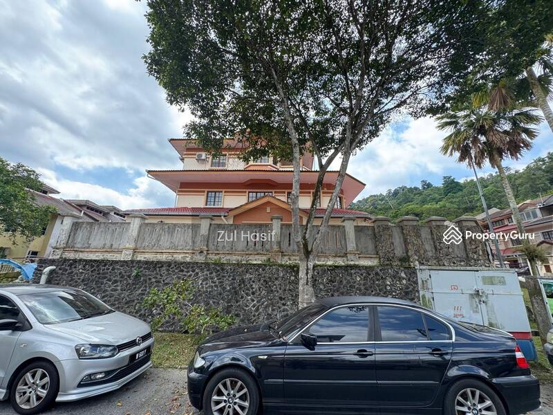 Untuk Dijual - Laman Oakleaf
