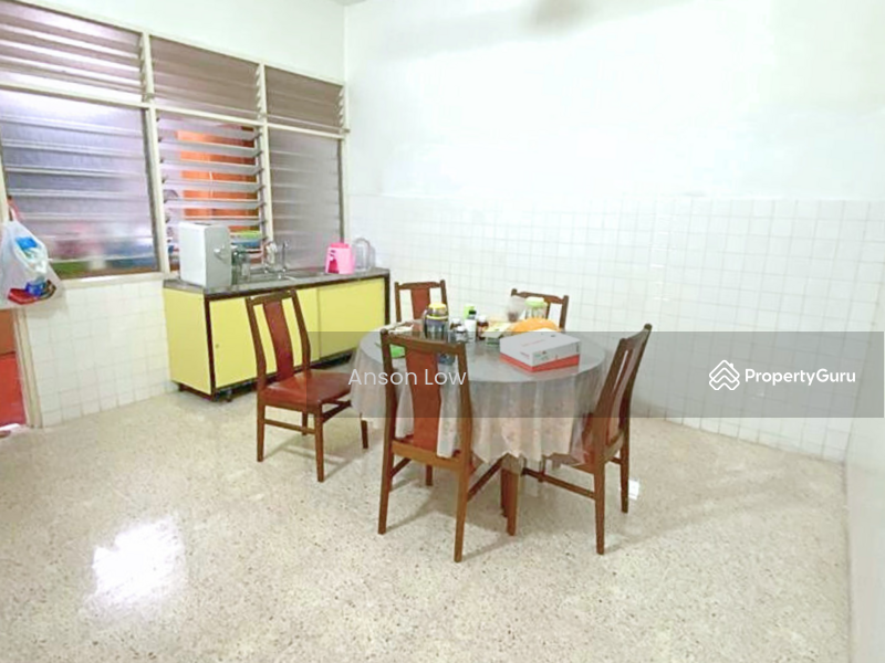 For Sale - 2 Storey Semi D 3,974sf Big Compound Unit Midlands Pulau Tikus