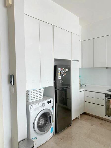 Untuk Disewa - Vogue Suites One