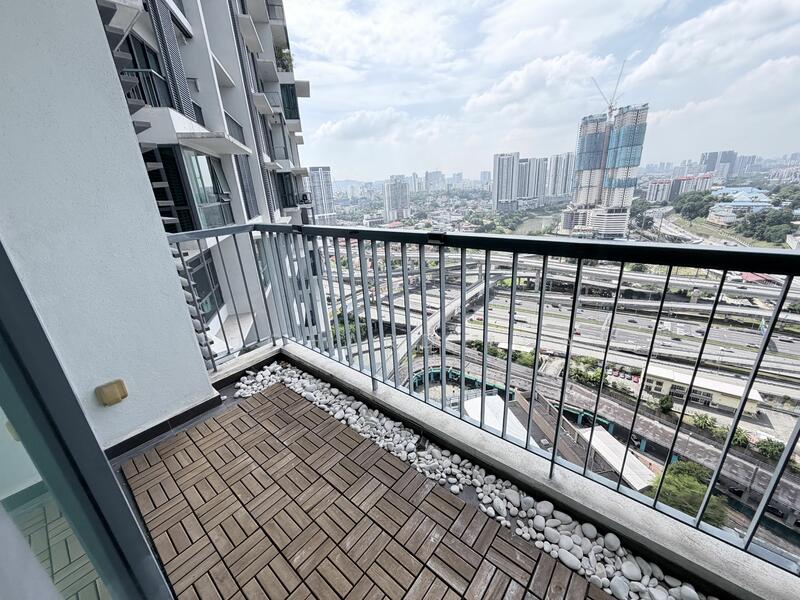 Untuk Disewa - Vogue Suites One