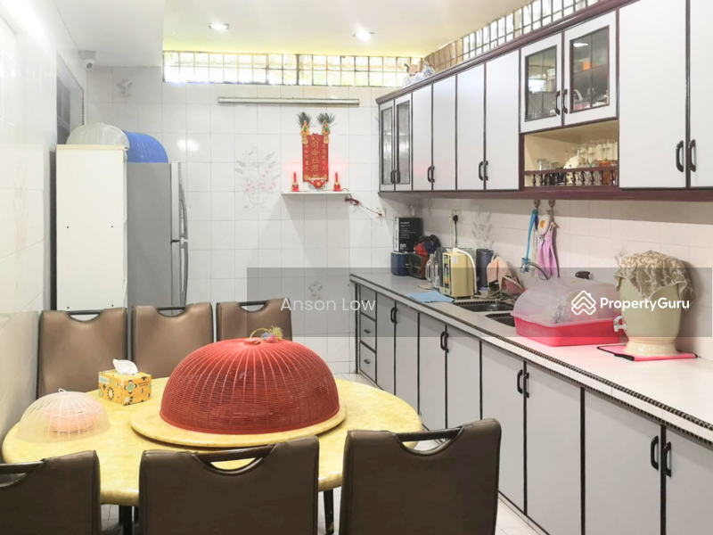 Untuk Dijual - 2 Storey Semi D 3,360sf Fully Renovated & Furnished Tanjung Bungah