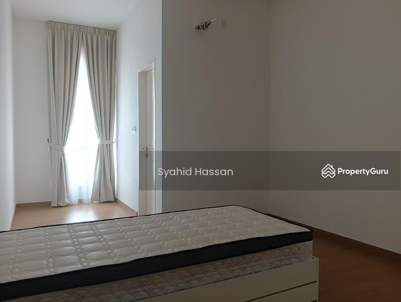 For Rent - Resort Residence 2