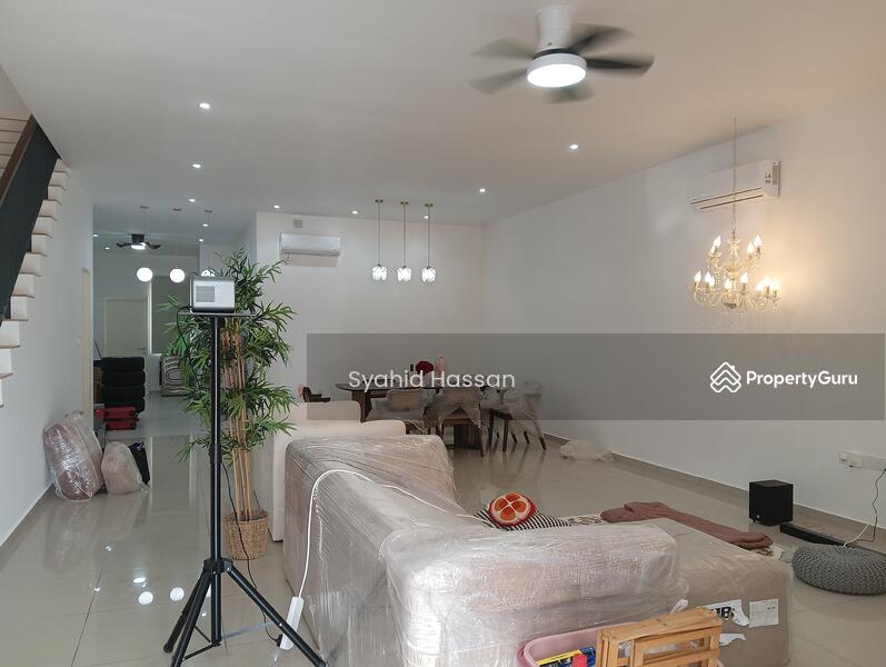 For Rent - Resort Residence 2
