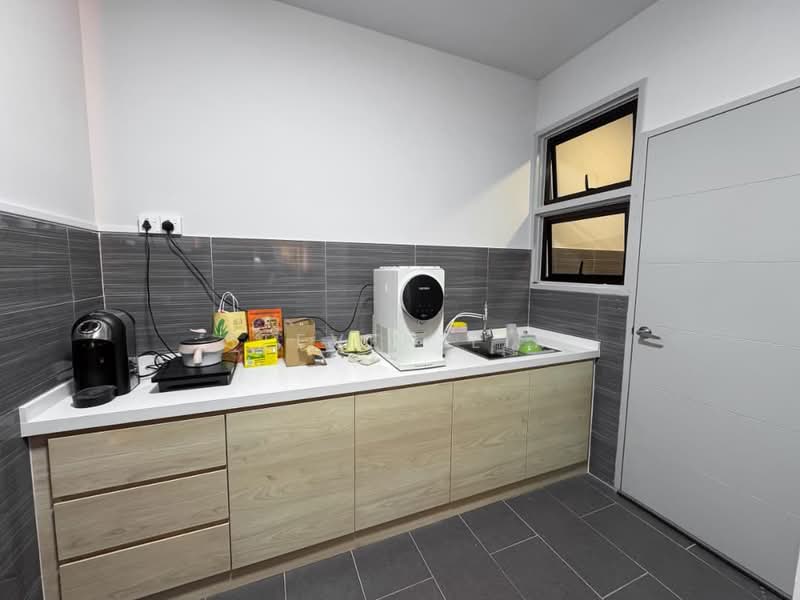Kondominium untuk Disewa di Admiral Residences - Steven Lim - PropertyGuru.com.my