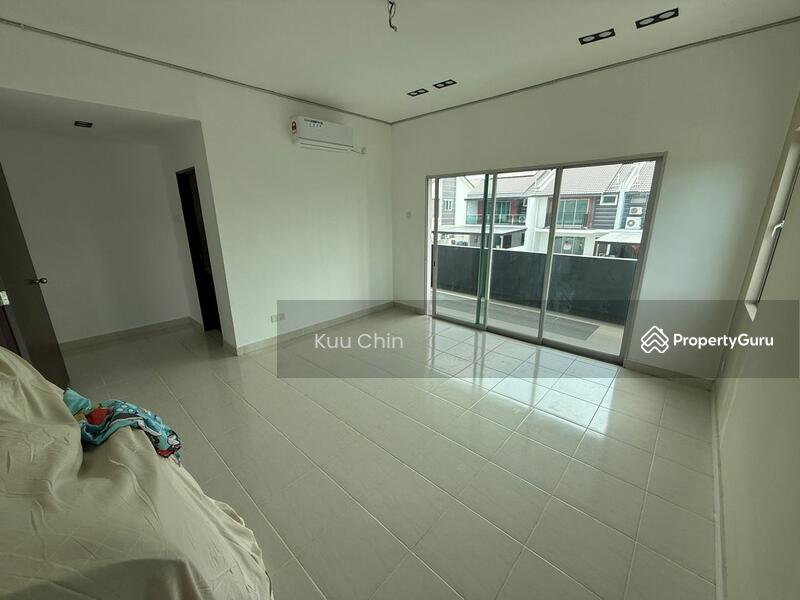 Untuk Dijual - Pasir Gudang Taman Nusa Damai【Fully Extend】Corner Lot
